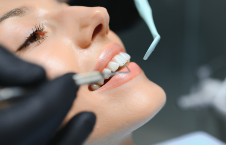 Guide to dental hygiene: what does a hygienist do?